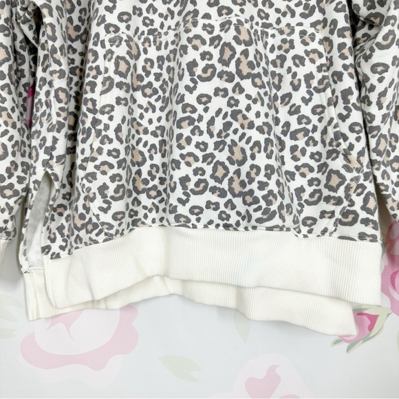 American Eagle Outfitters Leopard Print Jegging Fit Relaxed Sweatshirt Hoodie S - Picture 2 of 9